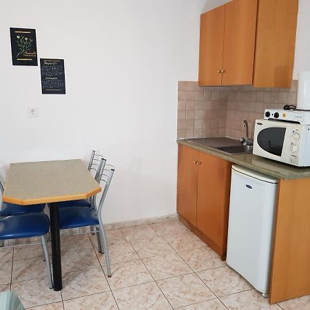 Aspro Spiti Hotel Apartments Tigkaki  Luaran gambar
