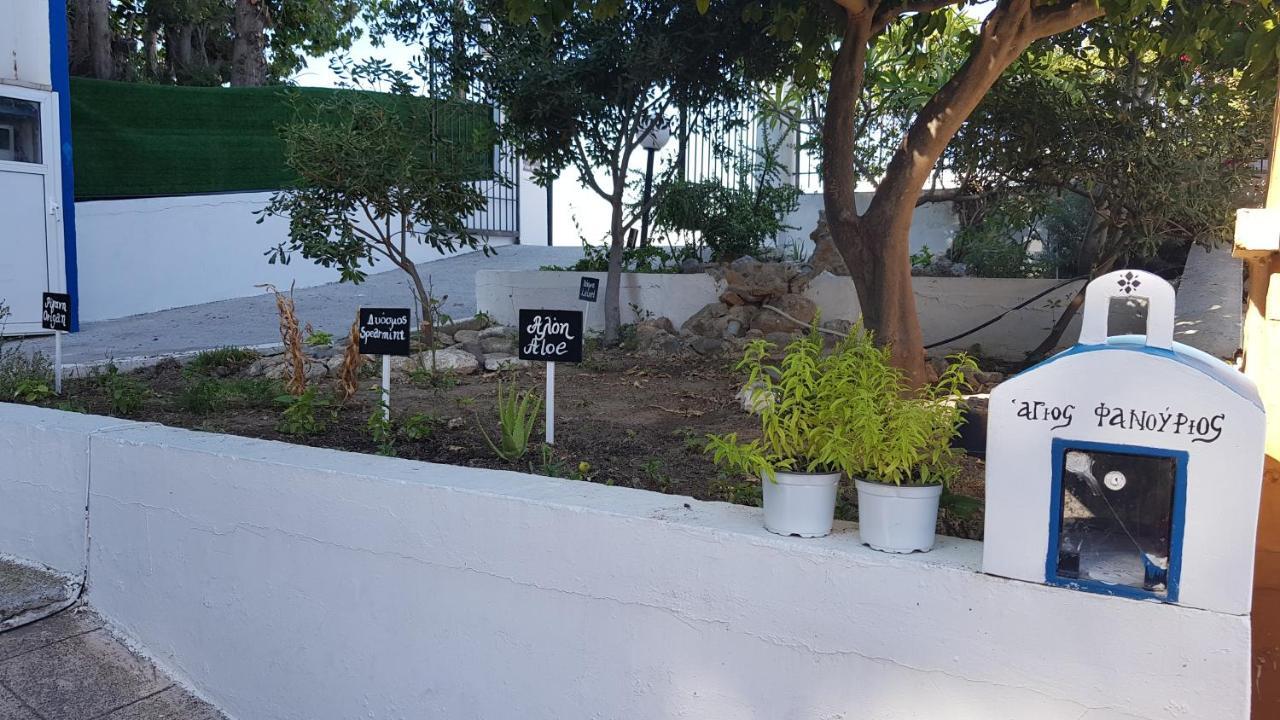 Aspro Spiti Hotel Apartments Tigkaki  Luaran gambar