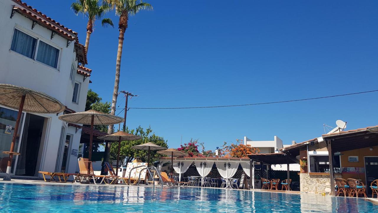 Aspro Spiti Hotel Apartments Tigkaki  Luaran gambar