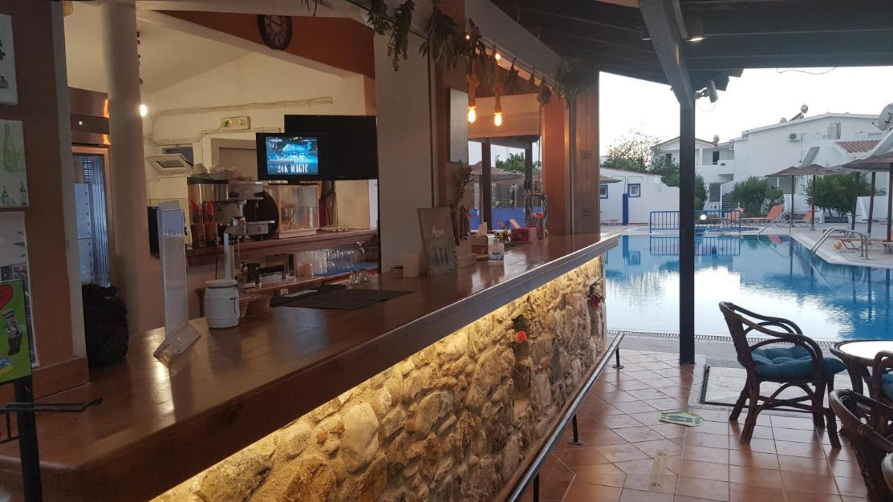 Aspro Spiti Hotel Apartments Tigkaki  Luaran gambar