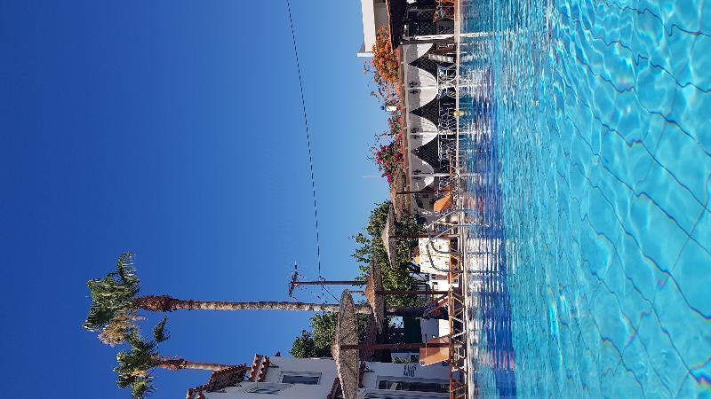 Aspro Spiti Hotel Apartments Tigkaki  Luaran gambar